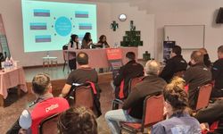 Petlas’ta “Güven Toplumunun İnşası” Eğitimi Gerçekleştirildi