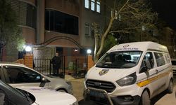 Yatalak annesine yemek hazırlarken kanlar içinde bulunmuştu: Boğazının kesildiği öğrenildi