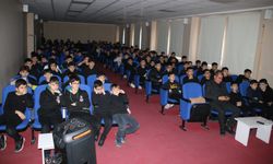 Öğrencilere “Özdemir Bayraktar” Belgeseli İzletildi