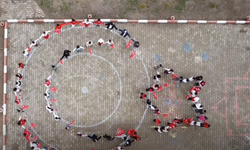 Öğretmen Turgut Yılmaz İlkokulunda Bayrak Etkinliği