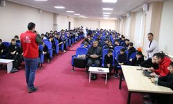 Teknolojiye İlgi Duyan Gençlere Davet