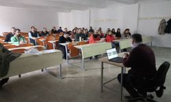 Merkez Kütüphane Hizmetleri İİBF’de Anlatıldı