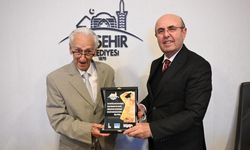 Kırşehir’de “Aydın Bir Diş Hekimi” Söyleşisi Yapıldı