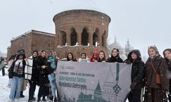 Kırşehirli öğrenciler Bitlis’te tarihin izini sürdü