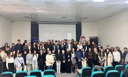 Kırşehir’de 3. Dijital Pazarlama Zirvesi Gerçekleştirildi