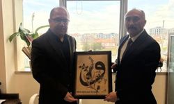 Erol Arslan’dan Doç. Dr. Dulkadir’e Ziyaret