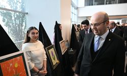 Başkan Ekicioğlu sergi açılışına katıldı