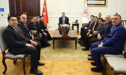 Bakan Çiftçi’ye Kırşehir AK Parti Heyetinden Hayırlı Olsun Zİyareti