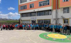 Kırşehir'de öğrenciler Gazze için bağışta bulundu