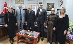 Başkan Kılıç’tan 49. Yılda Anlamlı Kutlama ve Pasta