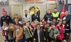 Mucurlu Öğrencilerden Polis Haftası’nda Emniyete Ziyaret