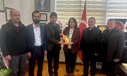 İlahiyat Fakültesi’nden Dekan Ayfer Şahin’e ziyaret