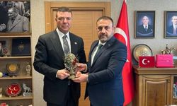 Hasan Hakanoğlu’ndan Özgür Bayraktar’a Ziyaret