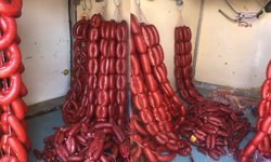 Kırşehir’de Halk Sağlığını Tehdit Eden Sucuklar İmha Edildi