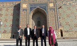 Rektör Karahocagil Kazakistan’da Temaslarda Bulundu