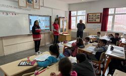 Kızılay Kırşehir Şubesi Öğrencilerle Buluştu