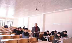 Gençler Umre İçin Bilgi Yarışmasında Ter Döktü