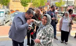 Anahtar Parti Kırşehir Teşkilatı Annelerin Mutluluğuna Ortak Oldu