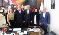 Murat Sürmeli’den Güven Tazeleyen Öztürk’e Hayırlı Olsun Ziyareti