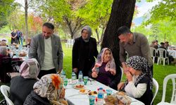 Huzurevi Sakinlerine Yüksek Moralli Ziyaret