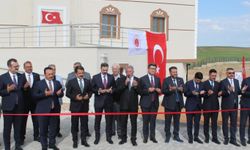 Adalet Camii Dualarla İbadete Açıldı