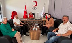 AK Parti Teşkilatından Kızılay’a Anlamlı Ziyaret