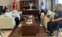 Dekan Selçuk, Mezun Öğrenciler ve Ailelerini Ağırladı