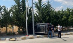 Vekil İlhan'ın eşi Esin İlhan kaza yaptı