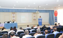 KIRŞEHİR’DE “BİR YETİME AİLE OLMAK” PANELİ DÜZENLENDİ