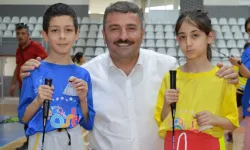 İl Müdürü Çakmakçı’dan Sporculara Tatlı Sürpriz