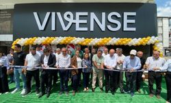 Mustafa Yılmaz, Vivense Mağazası'nın Açılışına Katıldı
