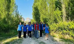 Kırşehir'de Bozkırın Gönüllüleri Sağlık Timi Doğayla Buluştu