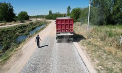 Kuşdilli Mahallesi’nde Sathi Kaplama Çalışmaları Sürüyor
