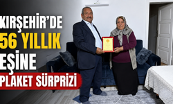 Kırşehir’de 56 Yıllık Eşine Plaket Sürprizi