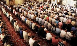 KIRŞEHİR’DE CUMA HUTBESİNDE ŞEHİTLER VE GAZİLER UNUTULMADI