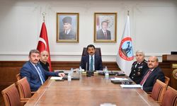 KIRŞEHİR’DE ÖĞRENCİ YURTLARI İÇİN GÜVENLİK TOPLANTISI