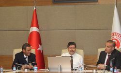 Ahmet Sarı ve Mehmet Kangal, Milletvekili Erkan’ı Ziyaret Etti