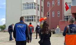 Kaman’da Öğrencilere Afet Eğitimi ve Tahliye Tatbikatı