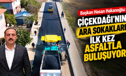 Başkan Hakanoğlu: “Çiçekdağı’nda asfaltsız yol kalmayacak”