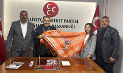 Dernek Yönetiminden MHP Kırşehir İl Başkanı İsmail Deniz’e Hayırlı Olsun Ziyareti