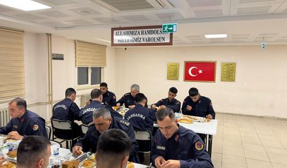 Cezaevi Jandarma Taburunda Gönül Sofrası