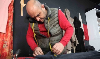 Kırşehir'de, terzilerde bayram yoğunluğu erken başladı