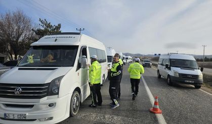 Kırşehir’de Okul Servislerine Sıkı Denetim