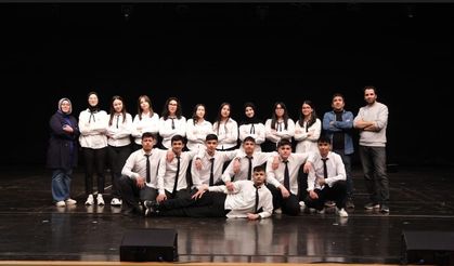 Mehmet Akif Ersoy Lisesi’nden Çanakkale Oratoryosu Büyük Beğeni Topladı