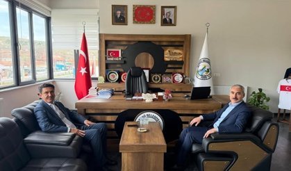 Avşaroğlu’ndan Özbağ Belediyesine İade-i Ziyaret