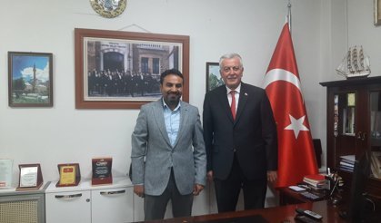 Servet Avkapan’dan Memleket Gazetesi’ne Kutlama Ziyareti