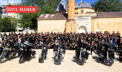 Turk Riders Chopper Club Kırşehir Ahi Evran Külliyesi’nde Bir Araya Geldi