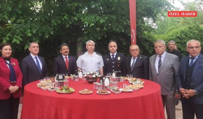 Kırşehir Protokolü Bayramlaşma Programında Bir Araya Geldi