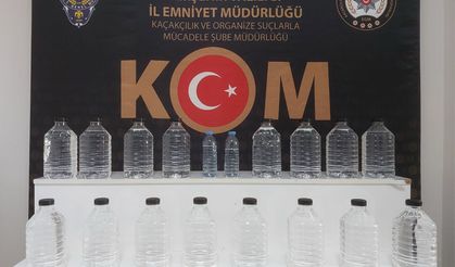 Kırşehir’de Araçta Kaçak İçki ve Etil Alkol Ele Geçirildi
