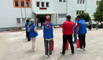 YKS Kalemleri Minik Kalpler İçin Toplandı!